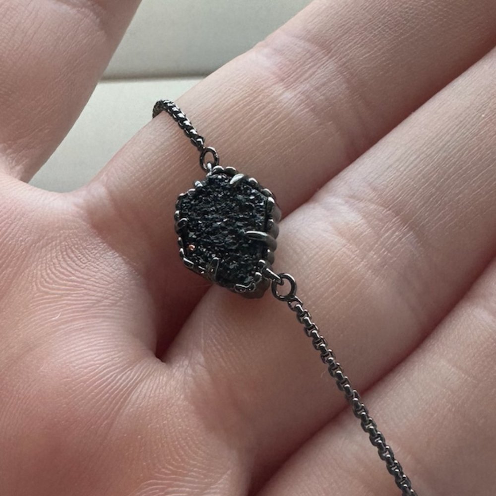 Tess Gunmetal Pendant Kendra Scott Necklace